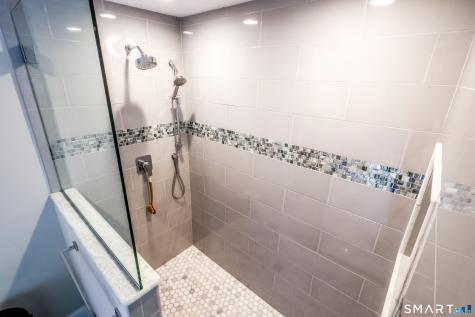 18 Logging Trail Lane Brookfield CT 06804