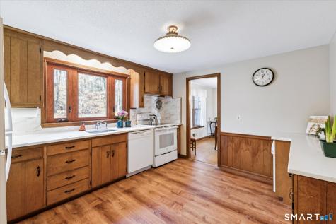 132 Morgan Road Canton CT 06019