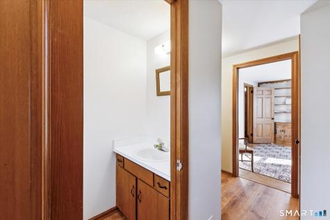 132 Morgan Road Canton CT 06019