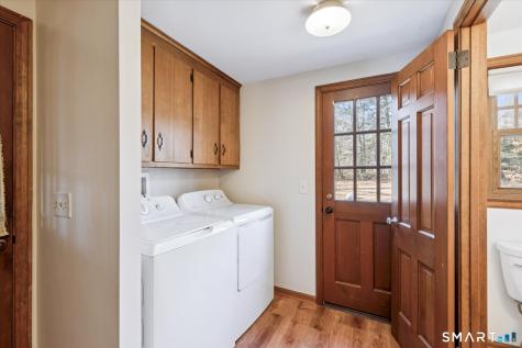 132 Morgan Road Canton CT 06019