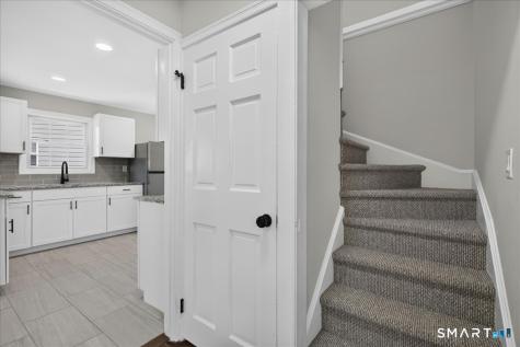 5 Lynmot Road Hamden CT 06514