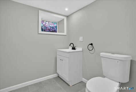 5 Lynmot Road Hamden CT 06514
