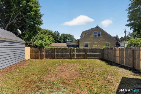 5 Lynmot Road Hamden CT 06514