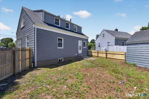 5 Lynmot Road Hamden CT 06514