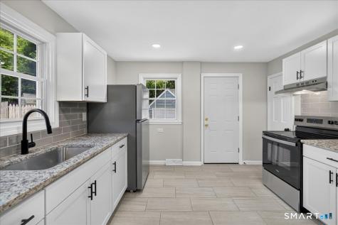 5 Lynmot Road Hamden CT 06514