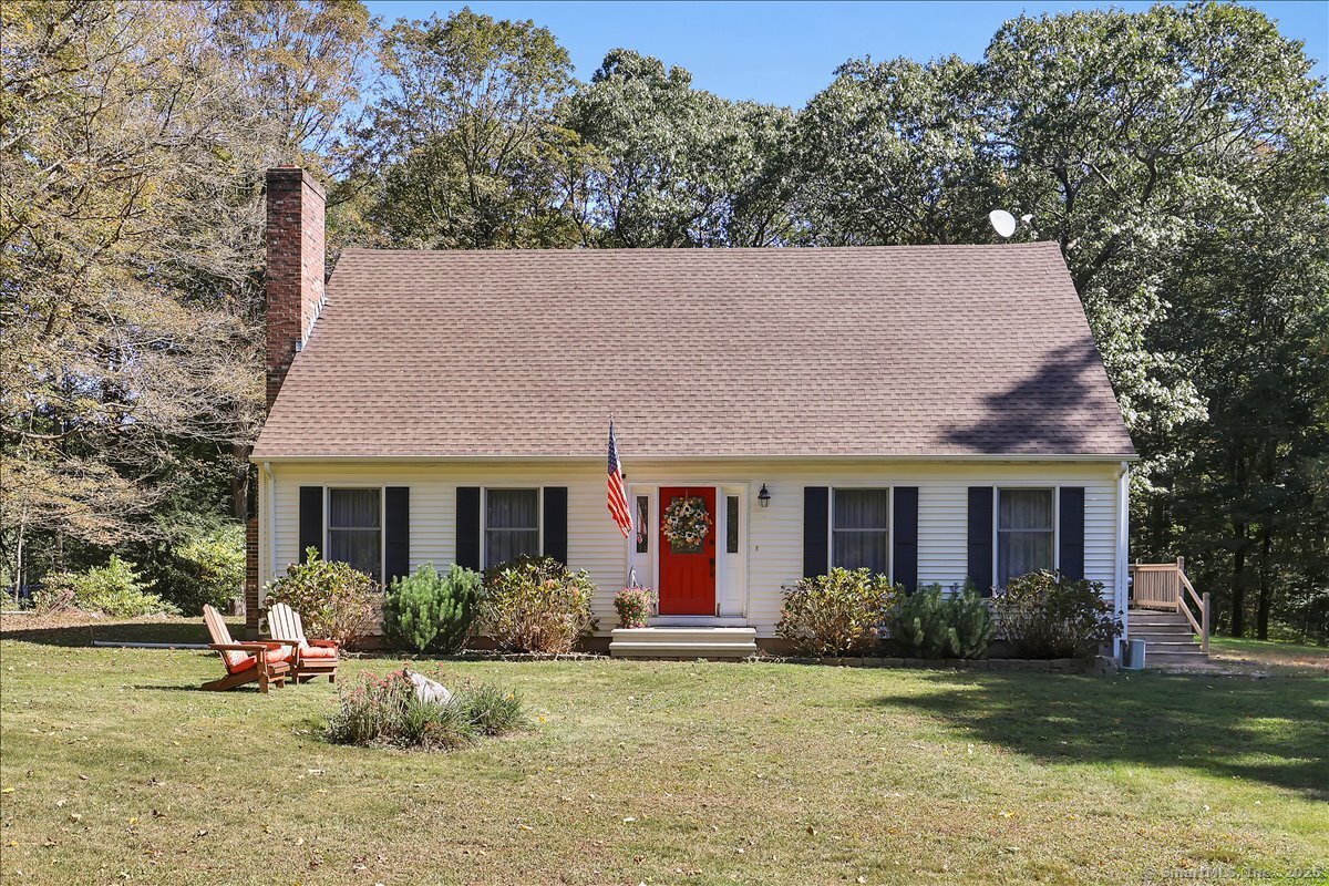 24 North Cone Road East Hampton CT 06424