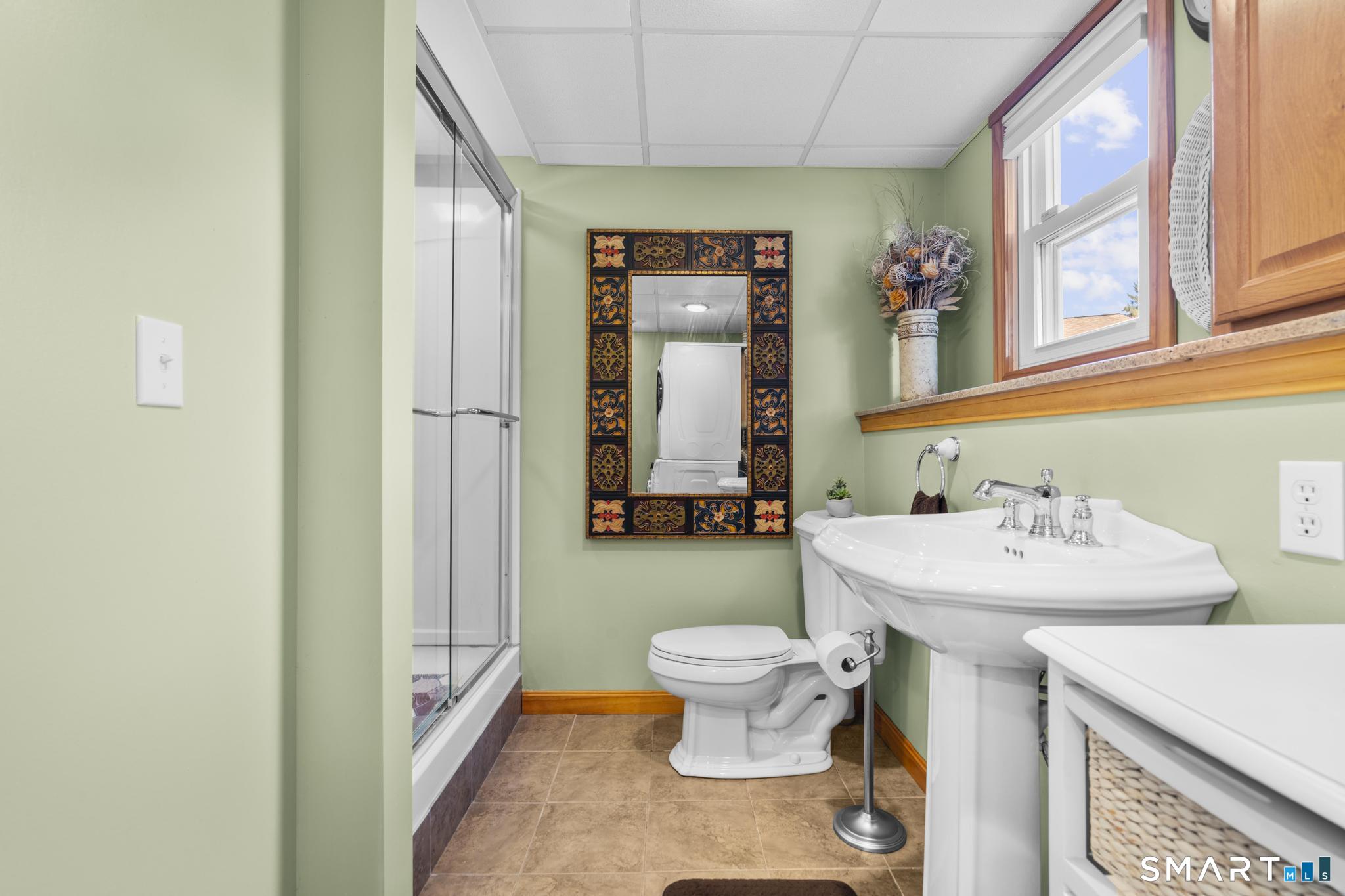 11 Crestwood Road Branford CT 06405