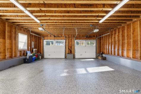 11 Crestwood Road Branford CT 06405
