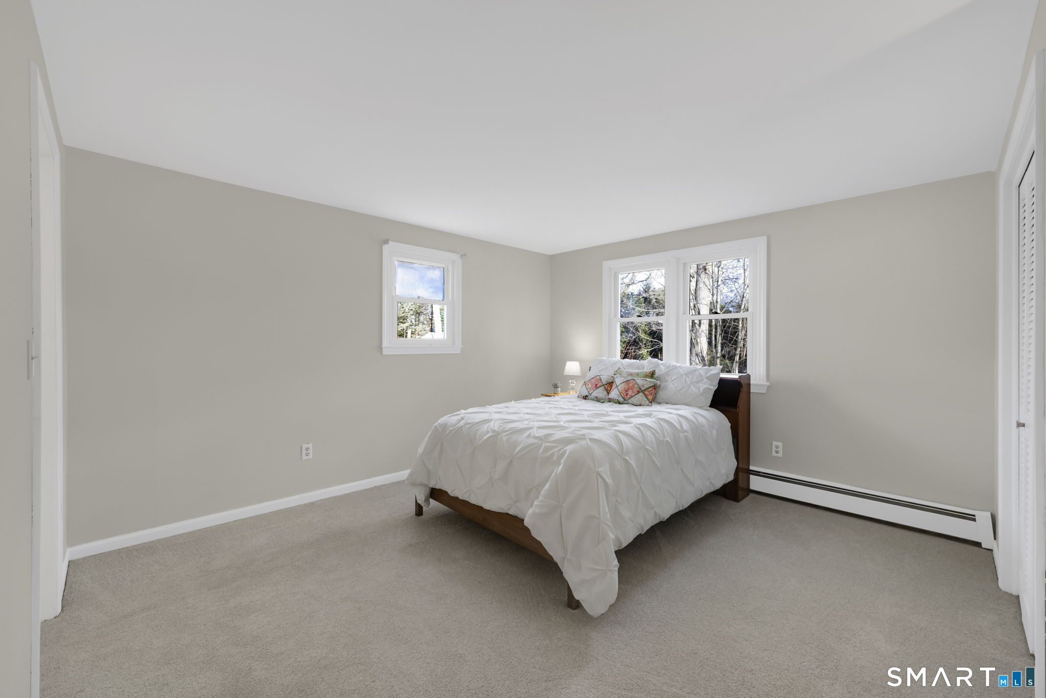 6 Ellis Road Enfield CT 06082