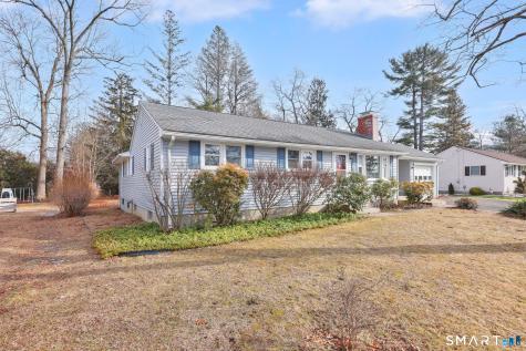 6 Ellis Road Enfield CT 06082