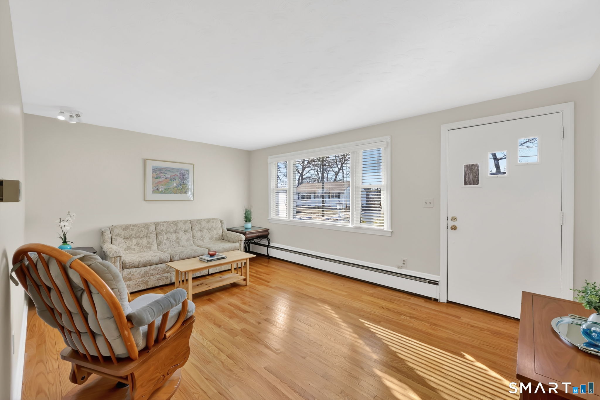 6 Ellis Road Enfield CT 06082