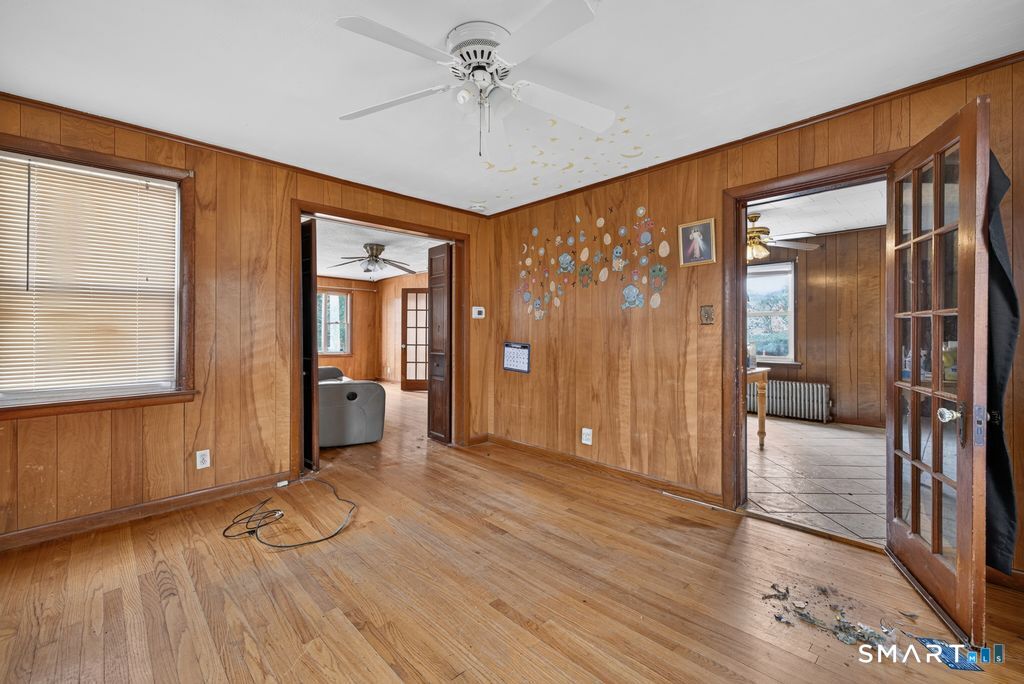 74 Highland Park Enfield CT 06082