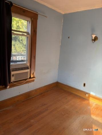 74 Highland Park Enfield CT 06082
