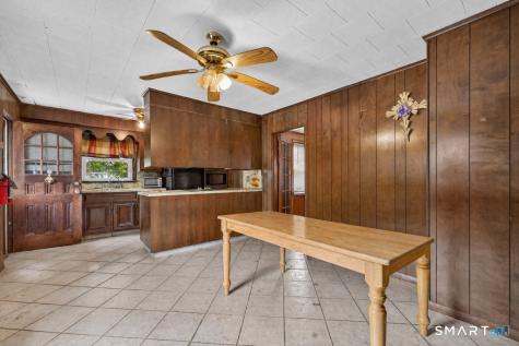 74 Highland Park Enfield CT 06082