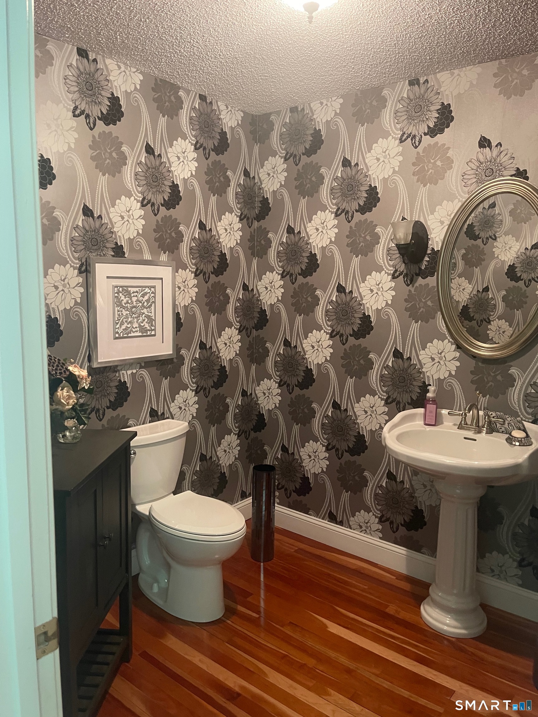 68 Troutwood Drive New Hartford CT 06057