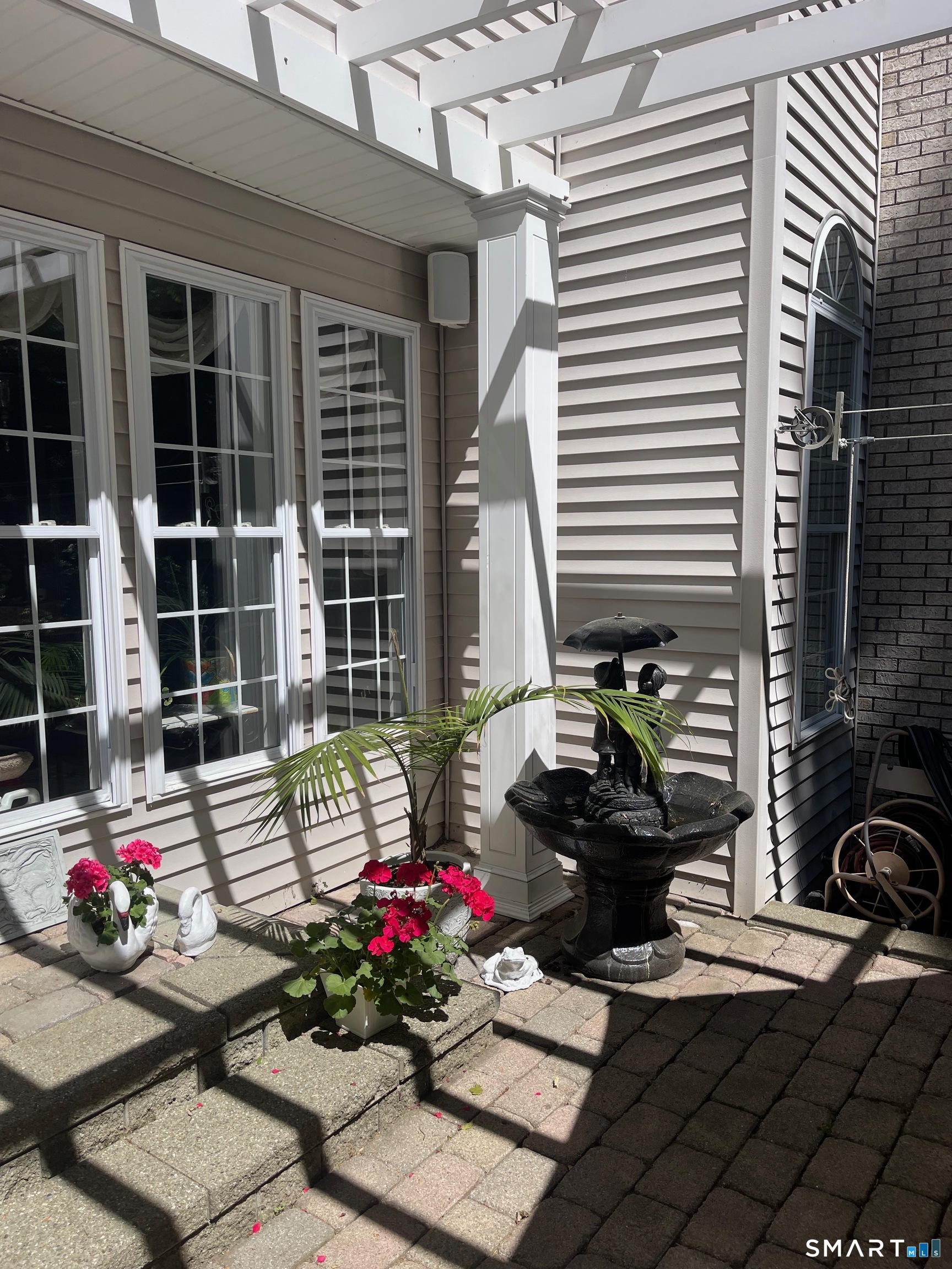 68 Troutwood Drive New Hartford CT 06057