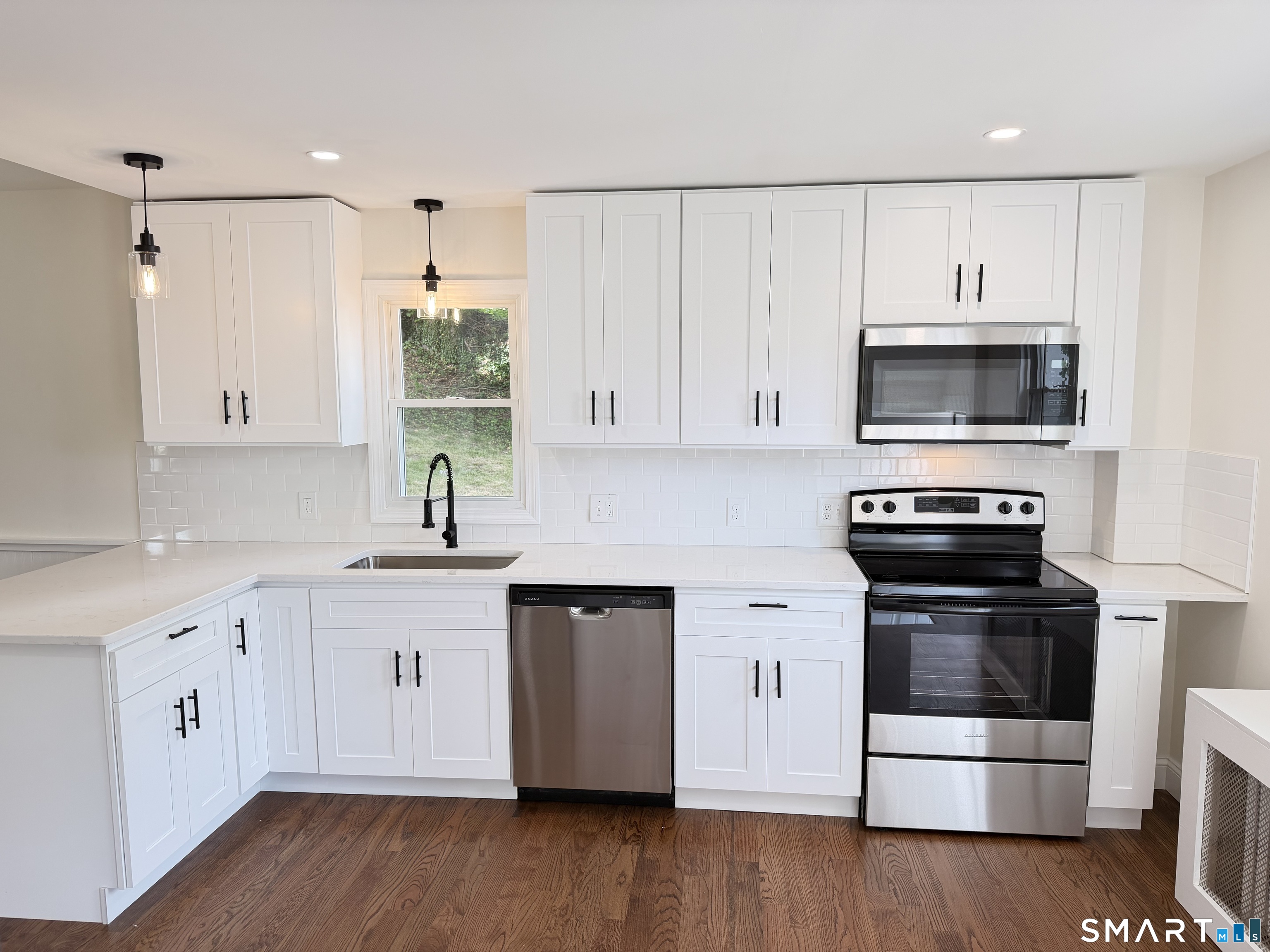 43 Marshall Avenue Naugatuck CT 06770
