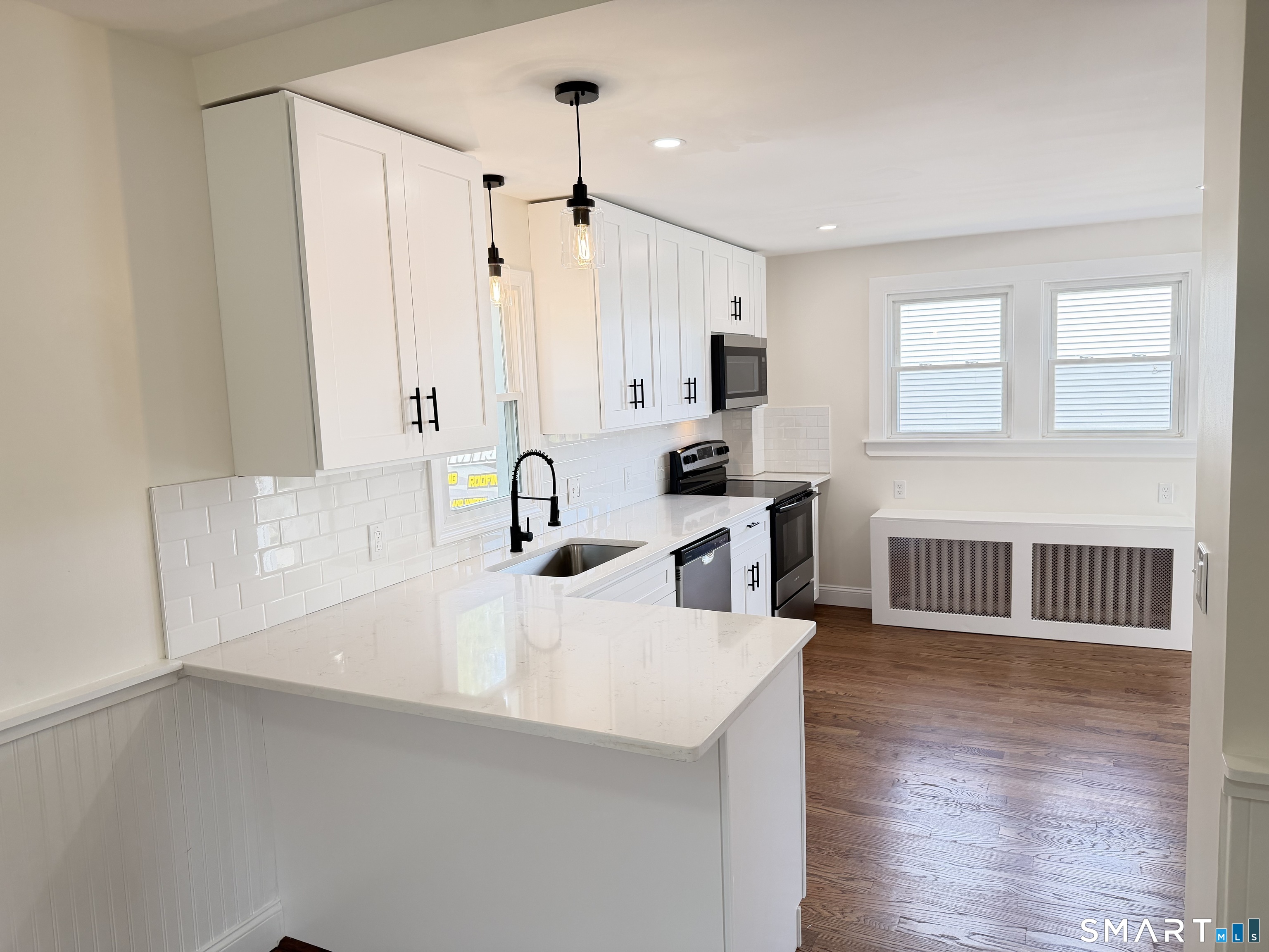 43 Marshall Avenue Naugatuck CT 06770