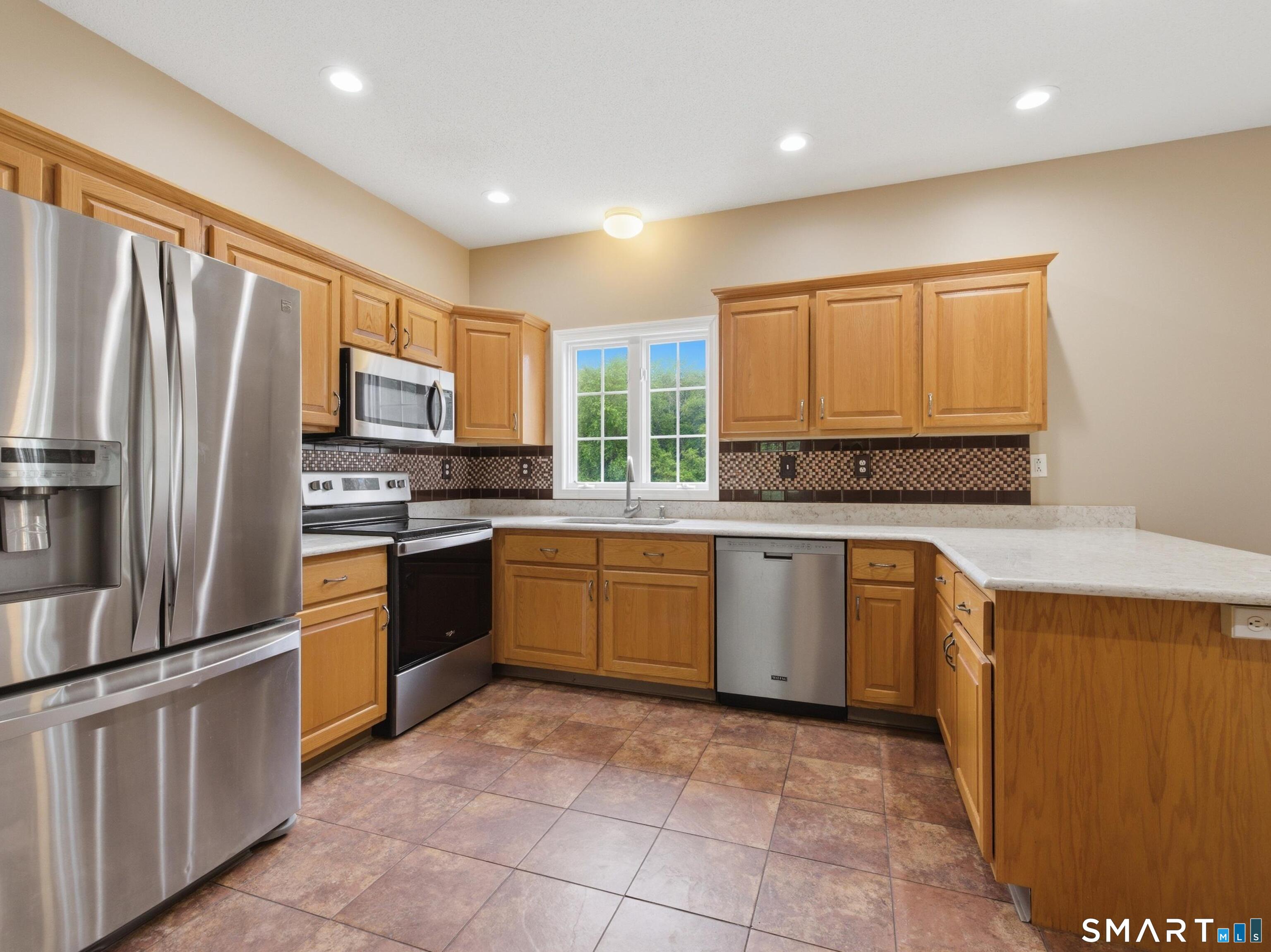 41 Winterberry Drive Colchester CT 06415