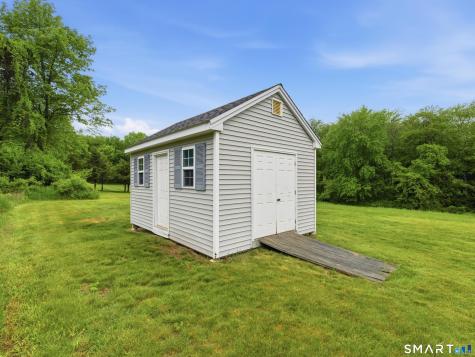 41 Winterberry Drive Colchester CT 06415