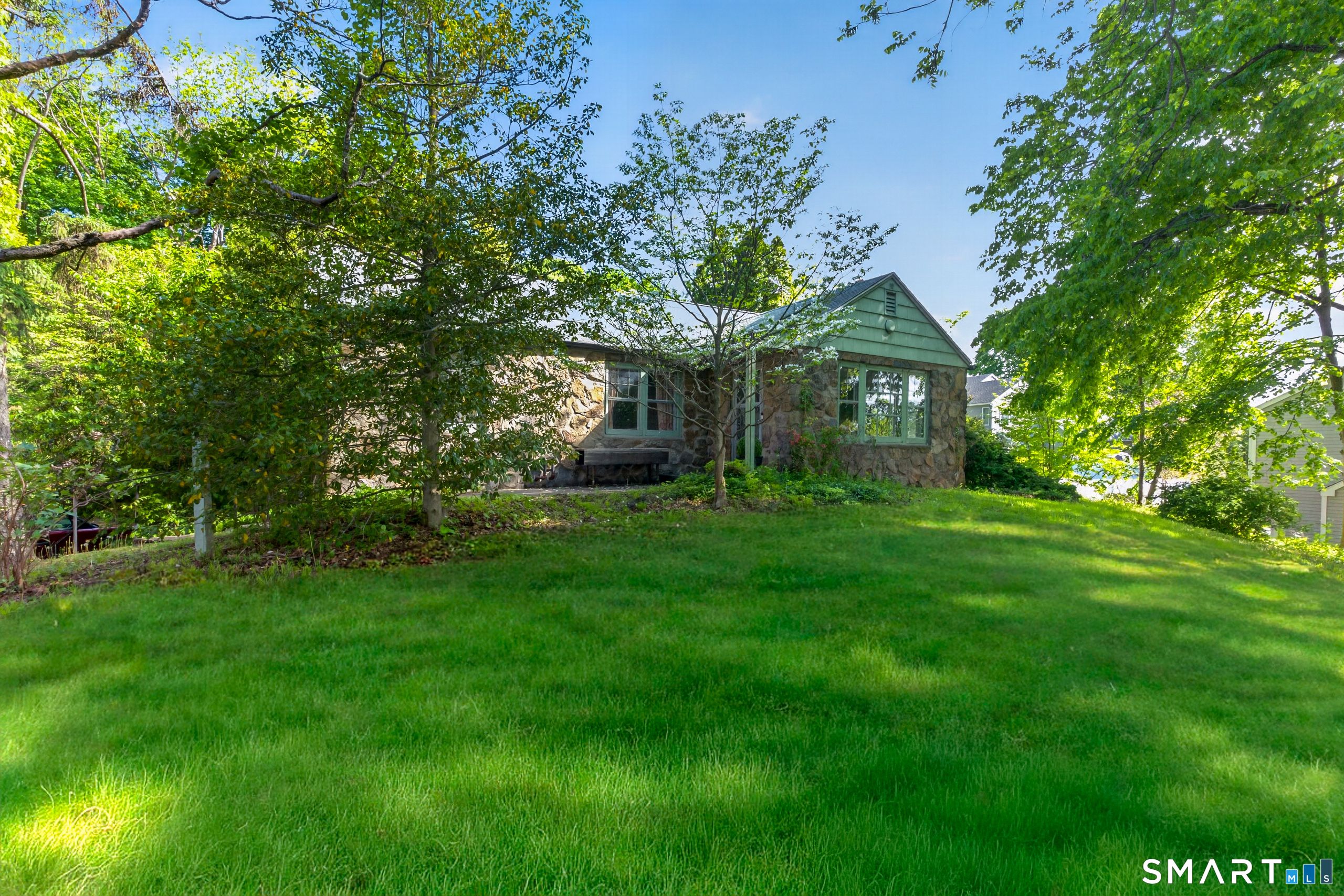 54 Elm Street Fairfield CT 06824