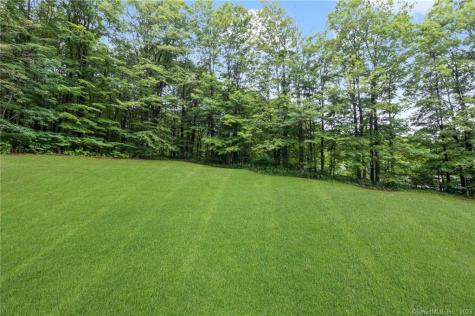 1250 Route 171 Woodstock CT 06281