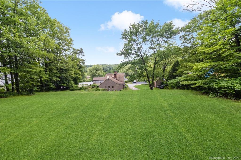 1250 Route 171 Woodstock CT 06281