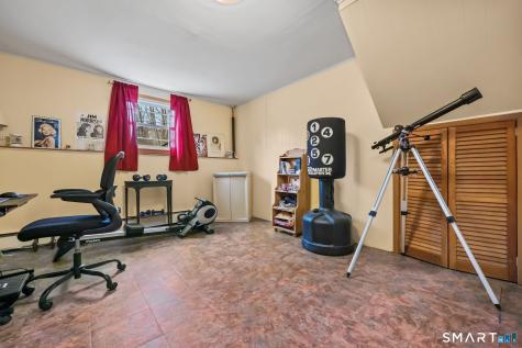3 Mary Ann Drive Danbury CT 06811