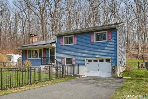 3 Mary Ann Drive Danbury CT 06811