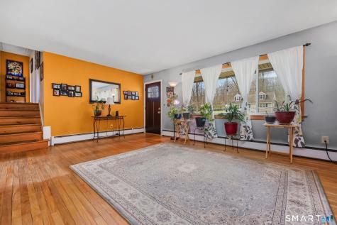 3 Mary Ann Drive Danbury CT 06811