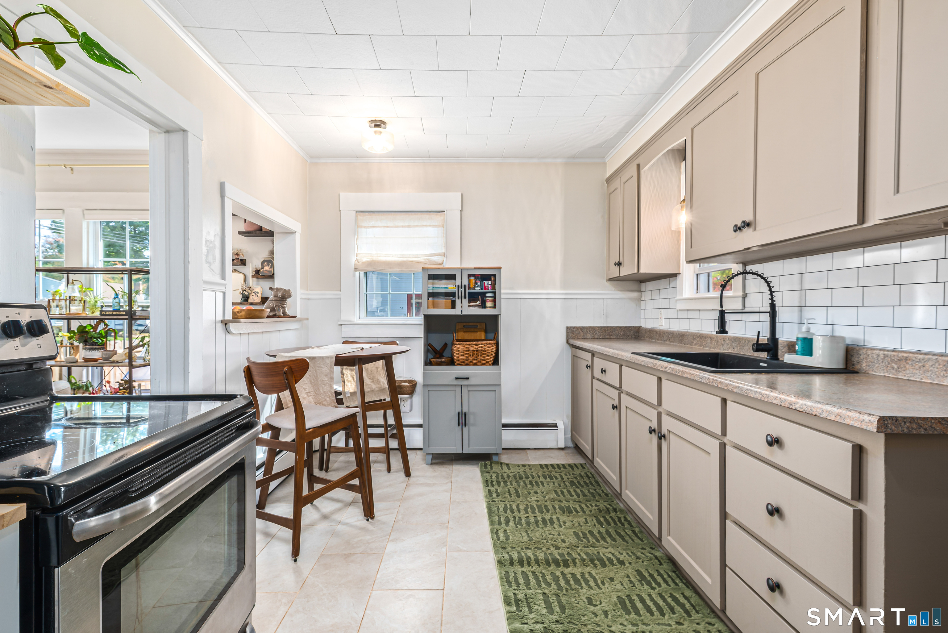 45 Garvan Street Newington CT 06111