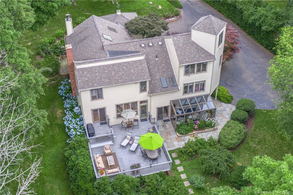 99 Elm Street Guilford CT 06437