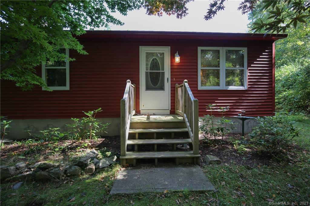 729 Quaddick Town Farm Road Thompson CT 06277
