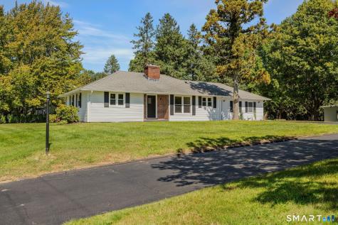 86 Pegasus Drive Groton CT 06340