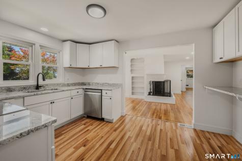 86 Pegasus Drive Groton CT 06340