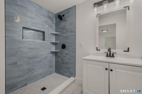 86 Pegasus Drive Groton CT 06340