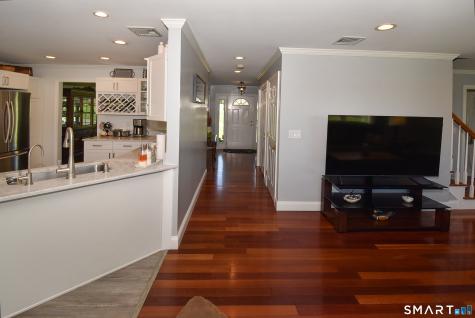 30 Michael Lane Suffield CT 06078