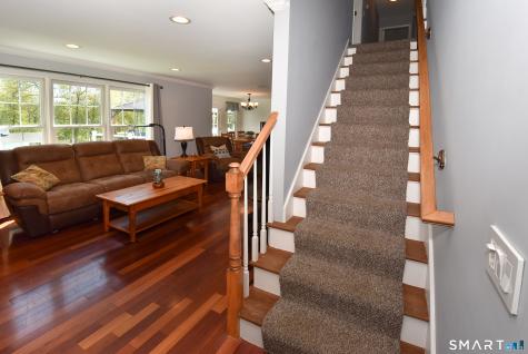 30 Michael Lane Suffield CT 06078
