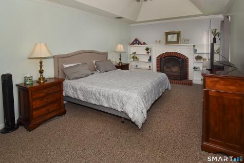 30 Michael Lane Suffield CT 06078