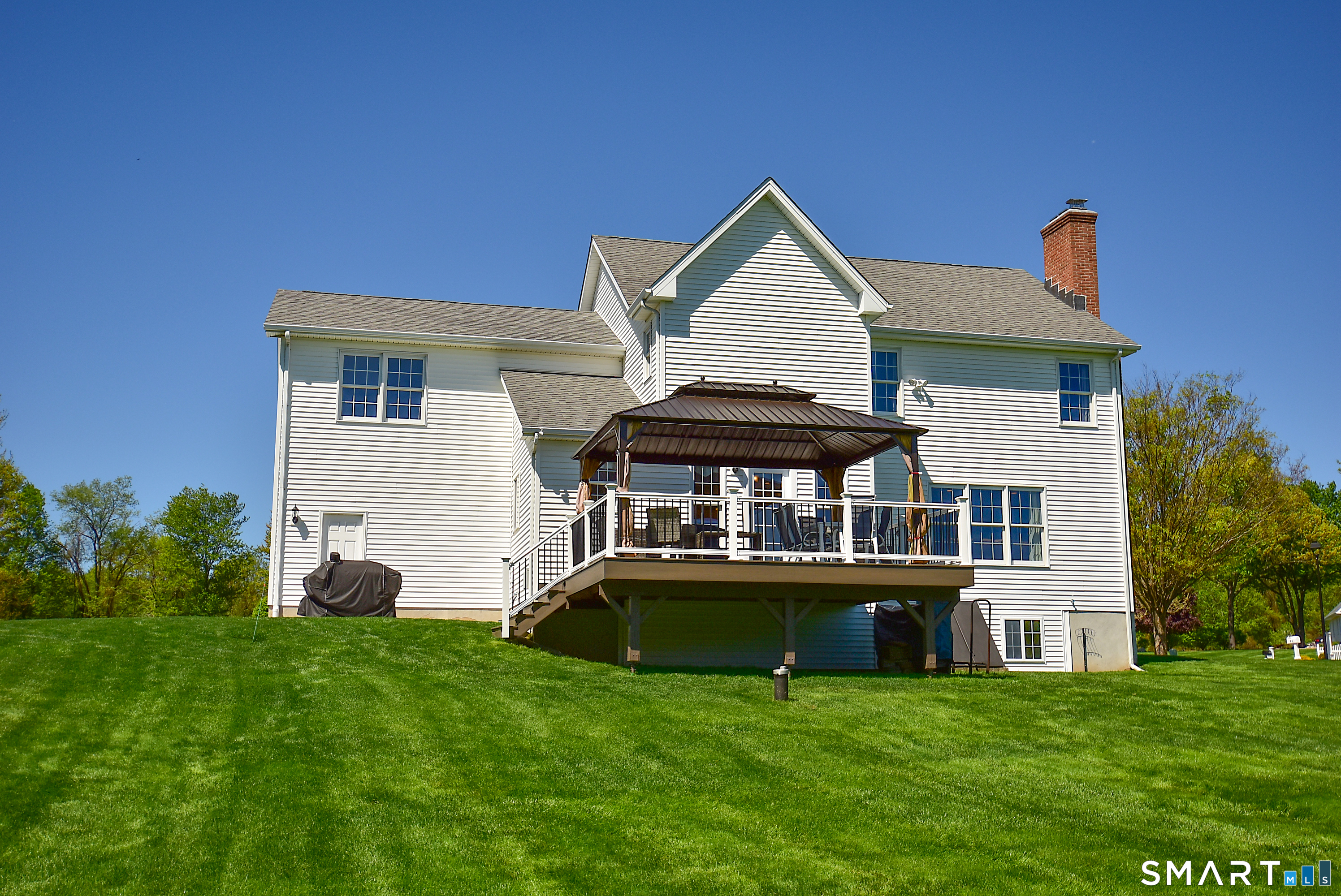 30 Michael Lane Suffield CT 06078