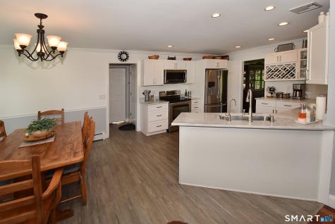 30 Michael Lane Suffield CT 06078