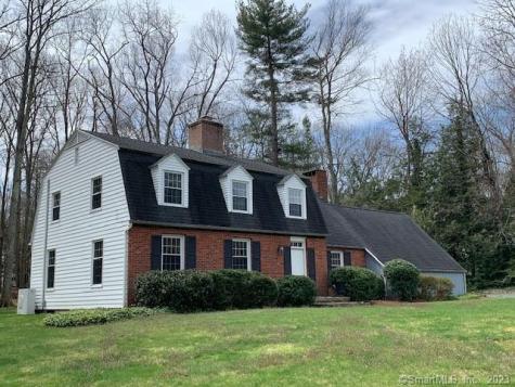 87 Paper Chase Trail Avon CT 06001