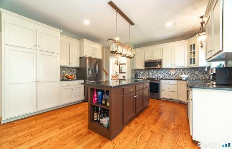 29 Copper Beech Drive Middletown CT 06457