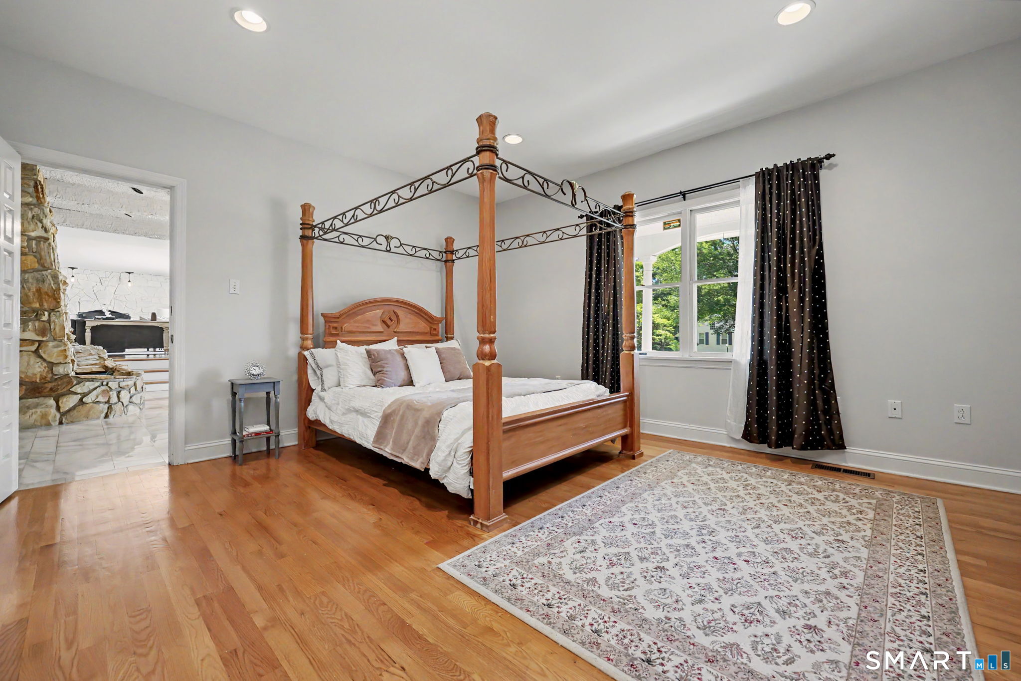 10 Morning Glory Drive Easton CT 06612