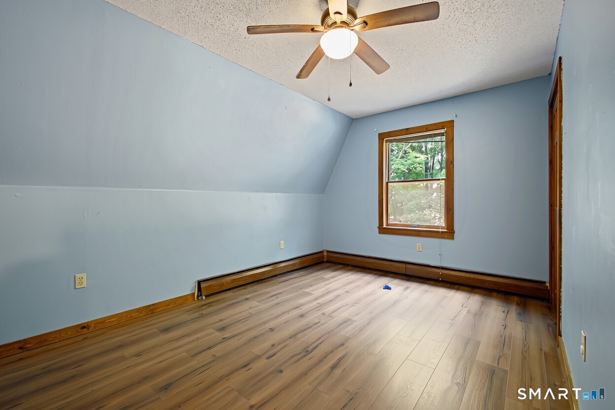 4 Railroad Avenue Plainfield CT 06374