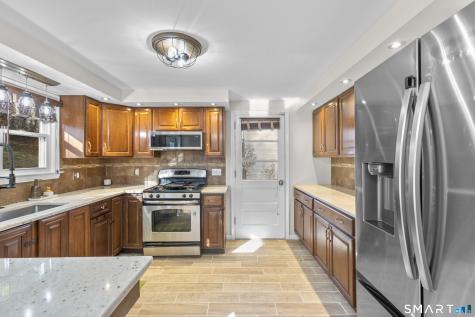 170 Dayl Drive Berlin CT 06037