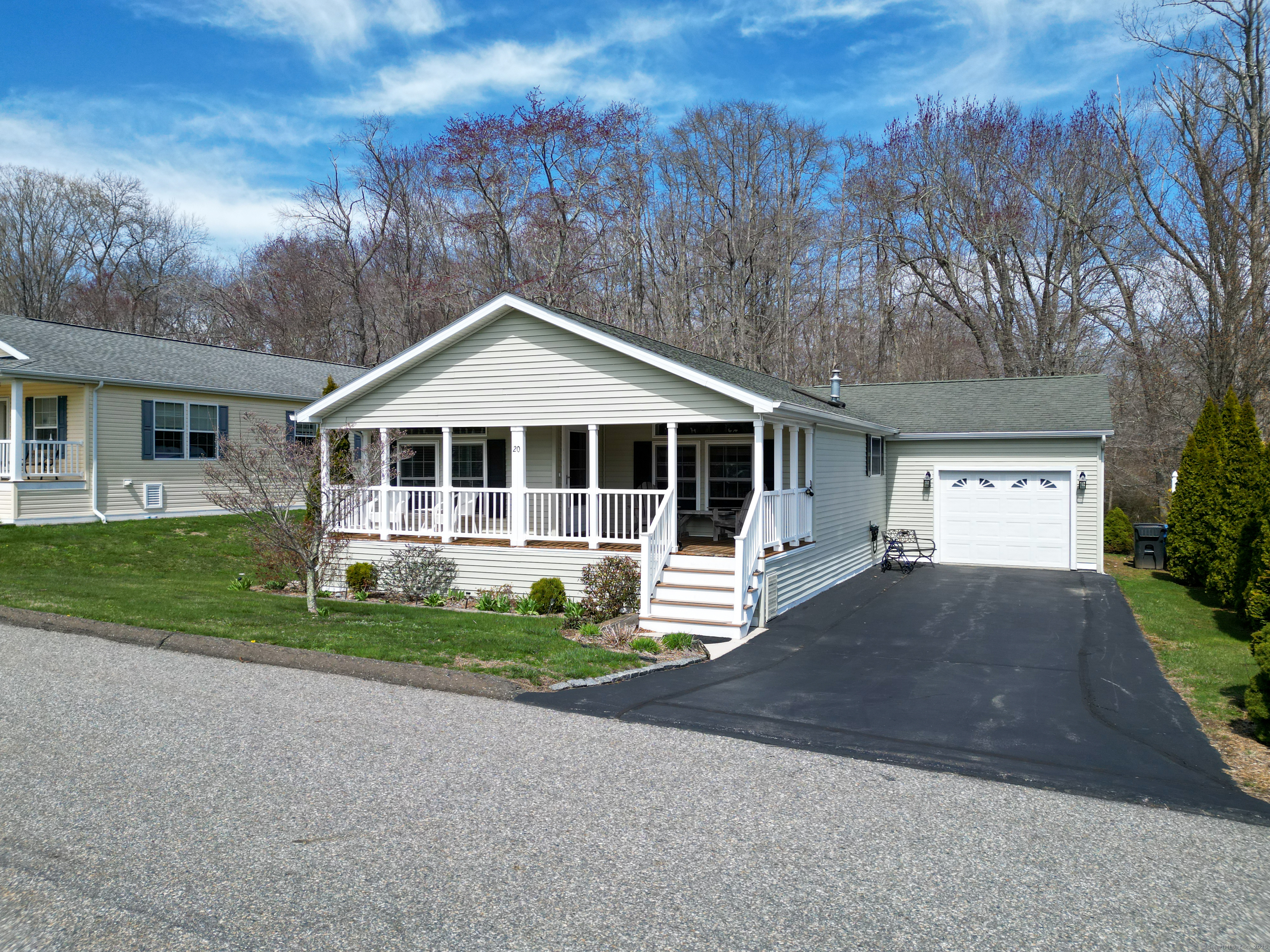 20 Cliff Road Ledyard CT 06339