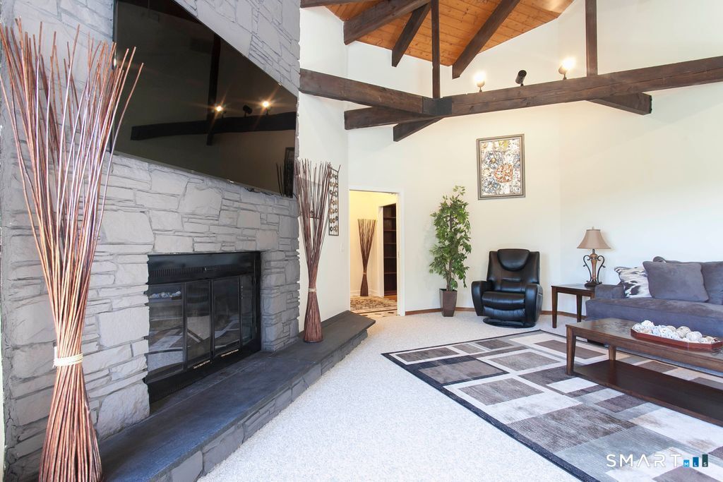 14 Vermillion Drive Avon CT 06001