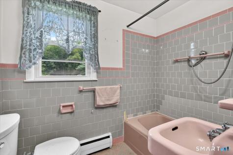 6 Sunset Avenue Ledyard CT 06339