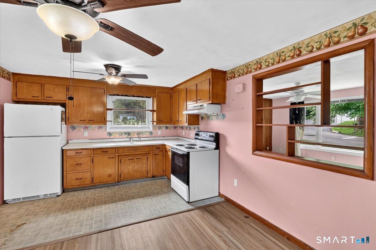 6 Sunset Avenue Ledyard CT 06339